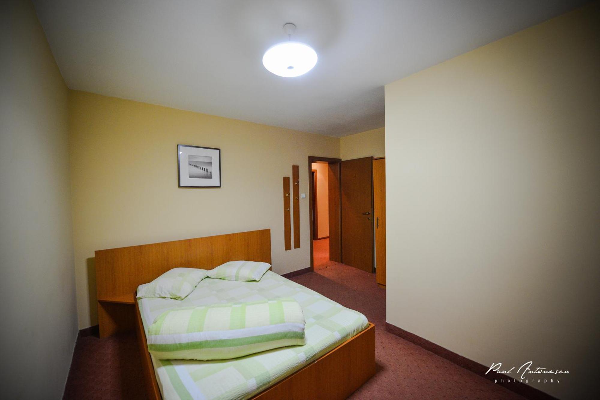Pension Florica Piteşti Kamer foto