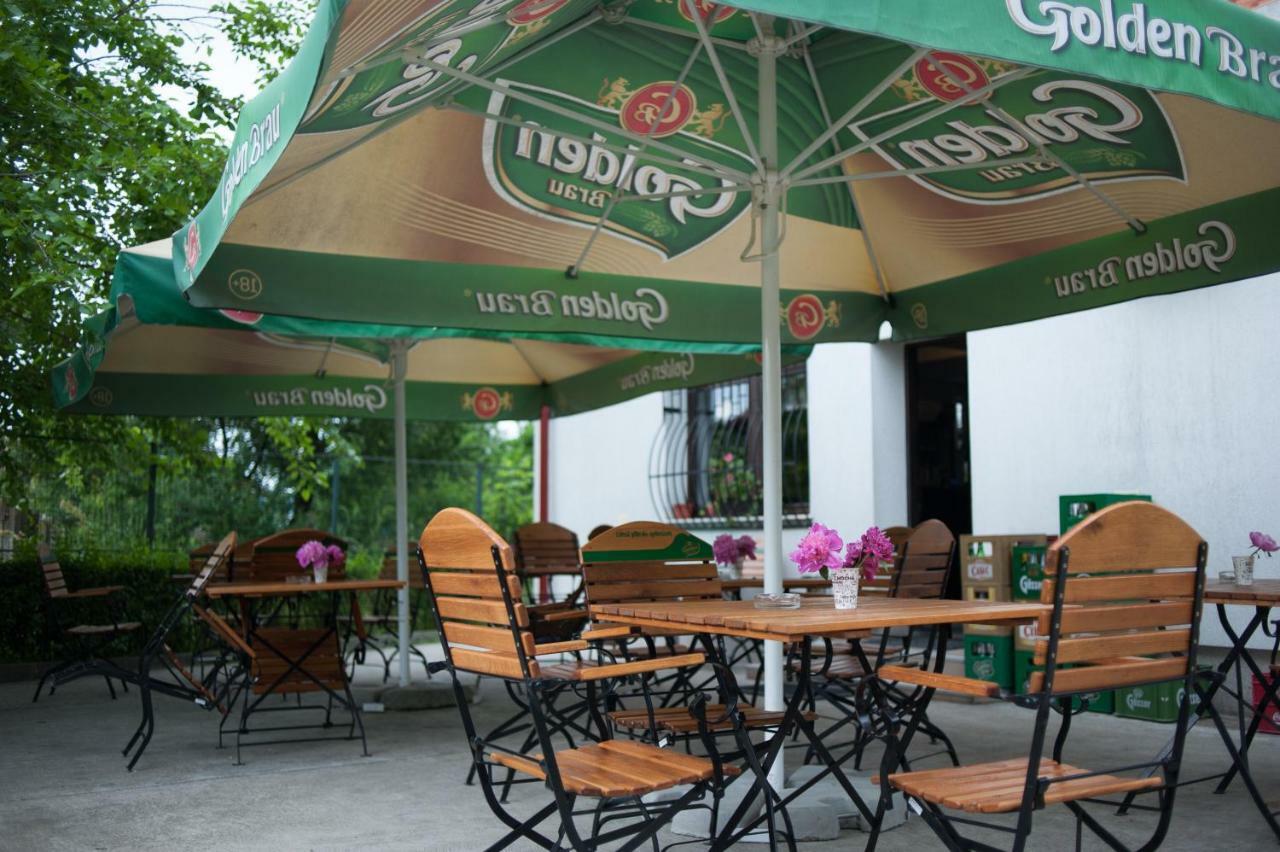 Pension Florica Piteşti Buitenkant foto